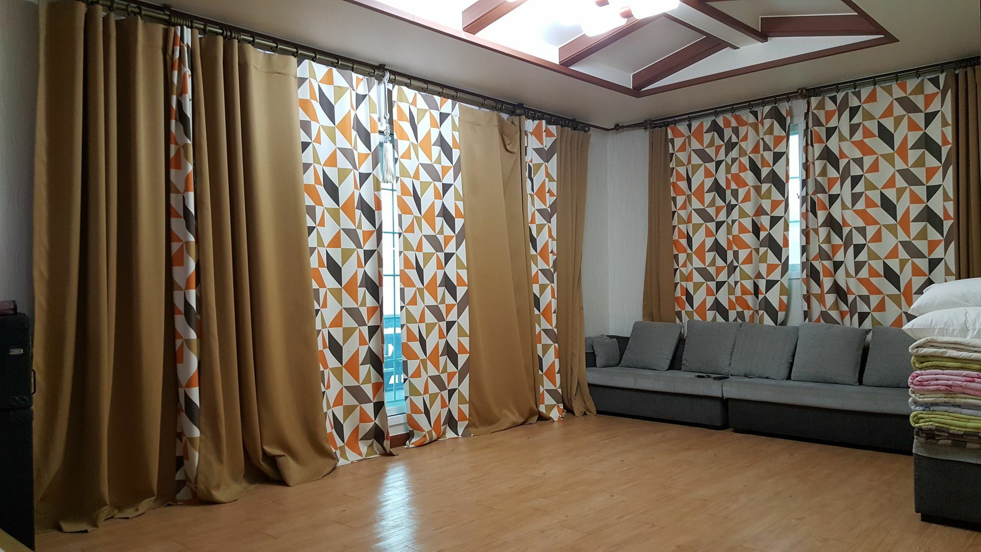 Hwangto Green Village Pension Йонін Екстер'єр фото